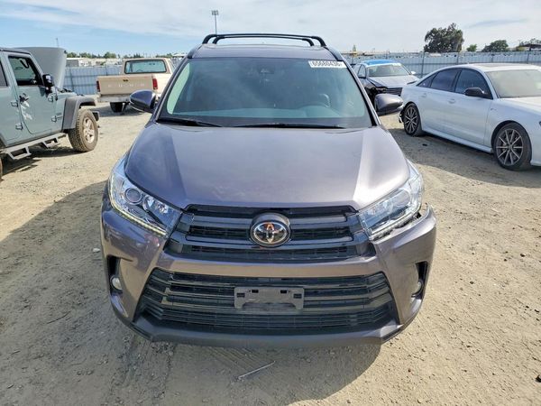2018 TOYOTA HIGHLANDER SE/XLE