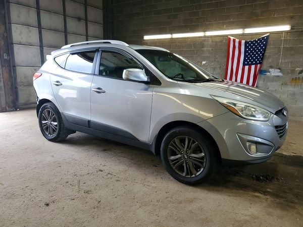 2015 HYUNDAI TUCSON