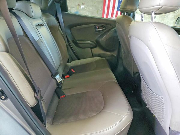 2015 HYUNDAI TUCSON