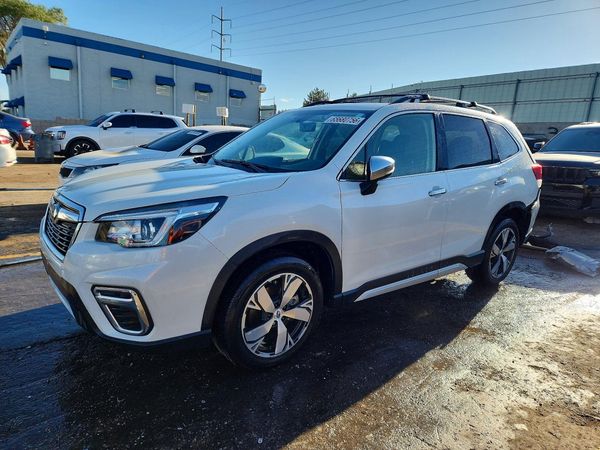 2019 SUBARU FORESTER