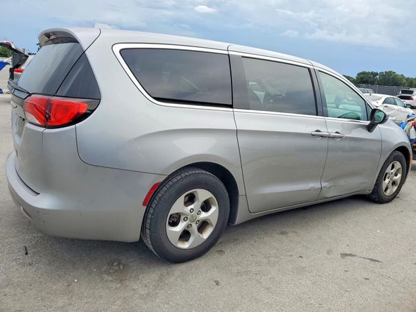 2017 CHRYSLER PACIFICA LX