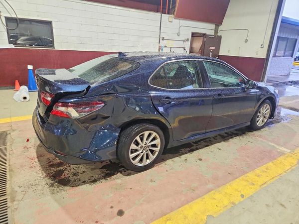 2021 TOYOTA CAMRY