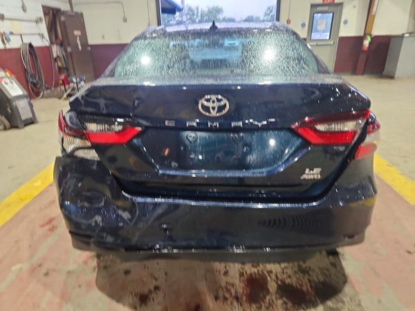 2021 TOYOTA CAMRY