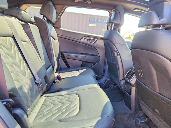 2023 KIA SPORTAGE