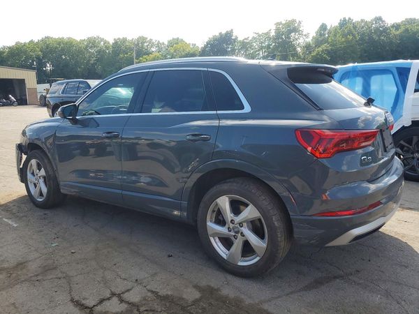 2020 AUDI Q3 quattro Premium
