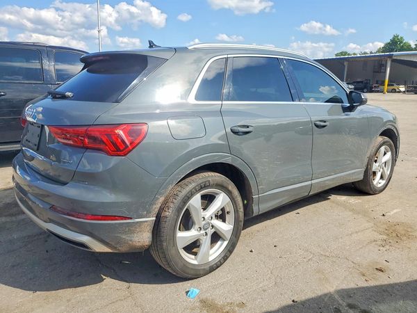 2020 AUDI Q3 quattro Premium