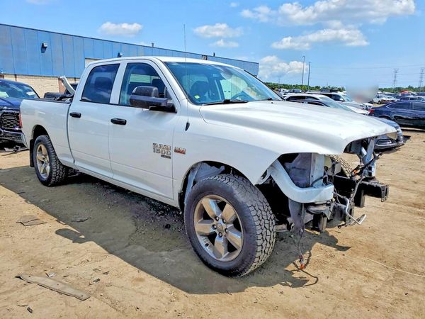 2022 RAM 1500 CLASSIC Tradesman