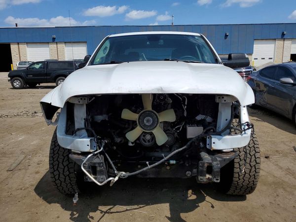 2022 RAM 1500 CLASSIC Tradesman