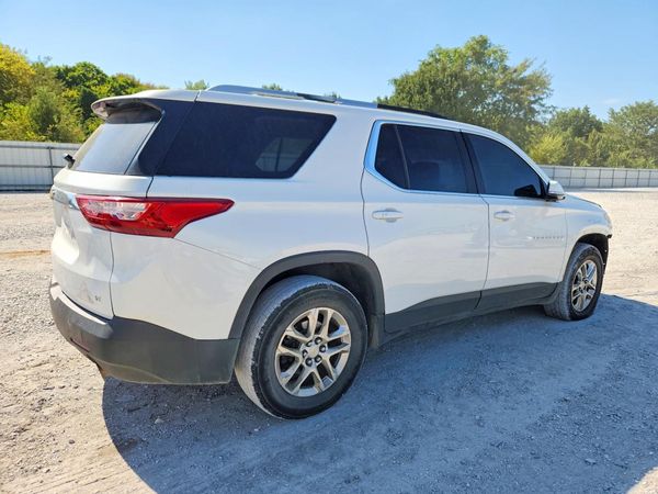 2018 CHEVROLET TRAVERSE LT