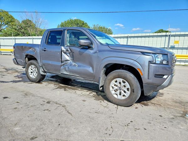 2024 NISSAN FRONTIER