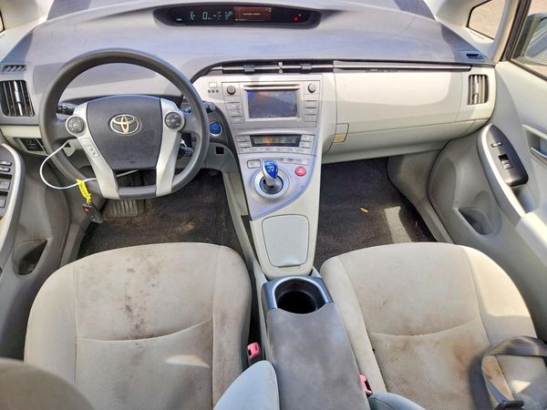 2012 TOYOTA PRIUS