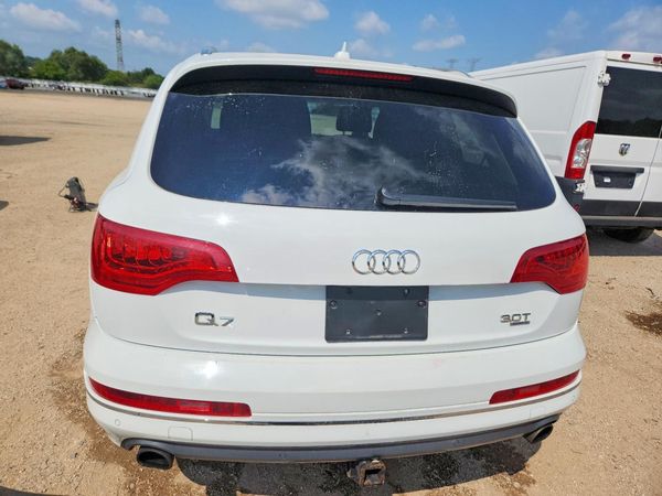 2015 AUDI Q7 Premium Plus