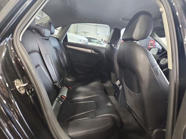 2014 AUDI A4 quattro Premium