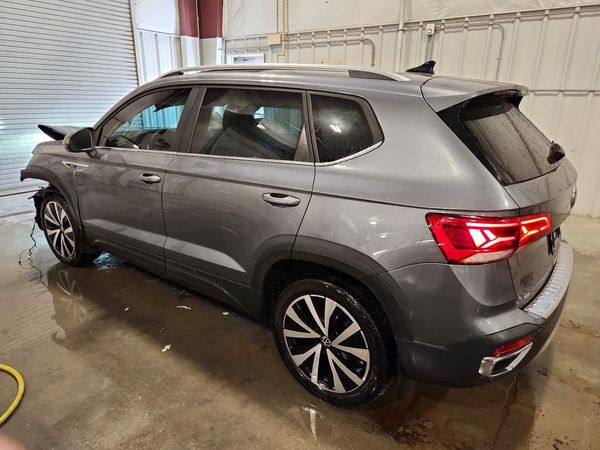 2024 VOLKSWAGEN TAOS