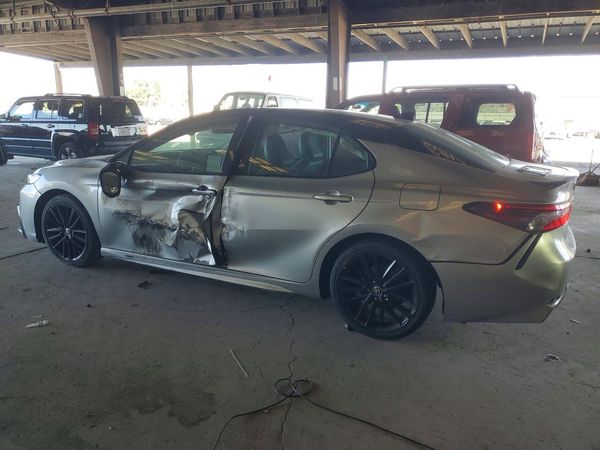 2023 TOYOTA CAMRY