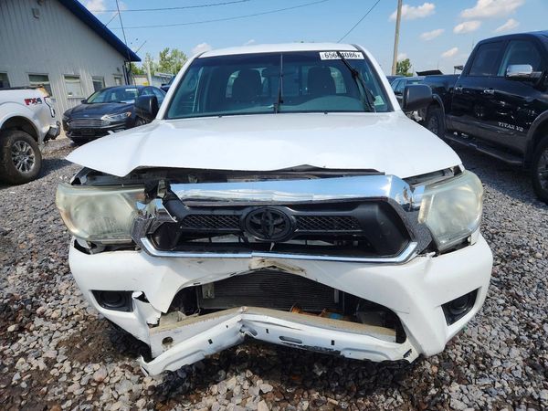 2014 TOYOTA TACOMA Delux Grade