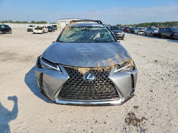 2022 LEXUS UX 200 Premium