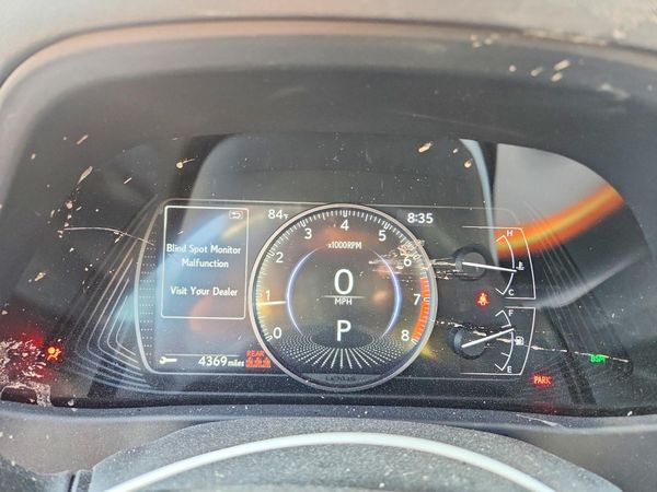 2022 LEXUS UX 200 Premium