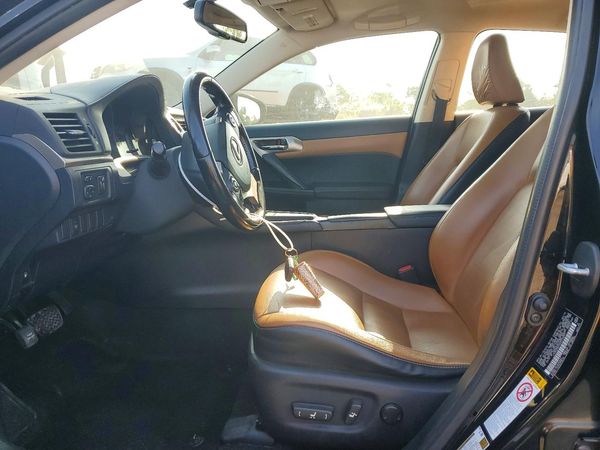 2016 LEXUS CT