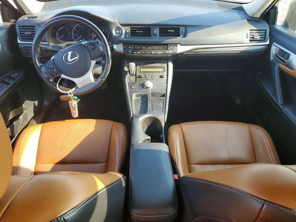 2016 LEXUS CT