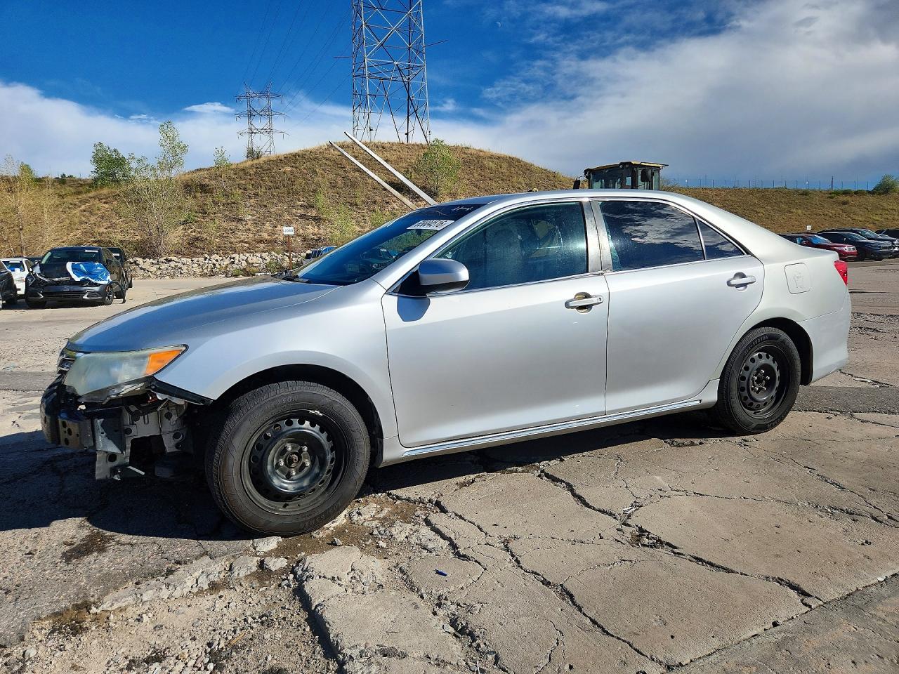 2014 TOYOTA CAMRY