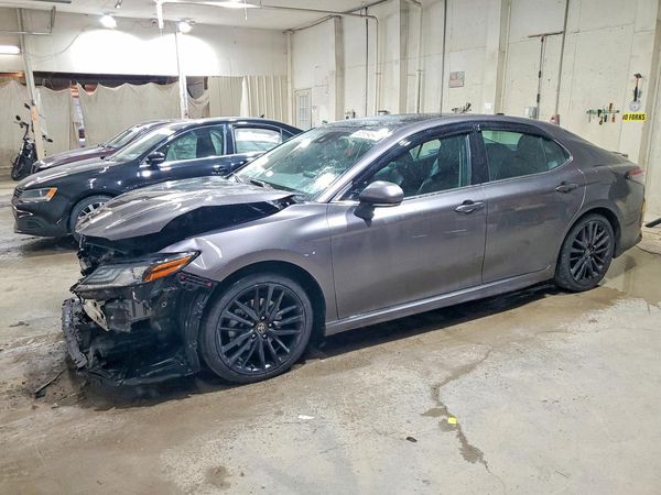 2021 TOYOTA CAMRY