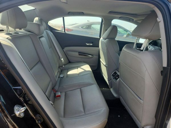2015 ACURA TLX Base