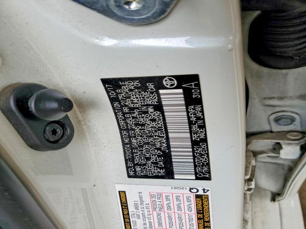2018 TOYOTA COROLLA