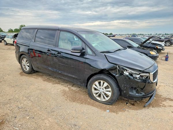 2017 KIA SEDONA LX