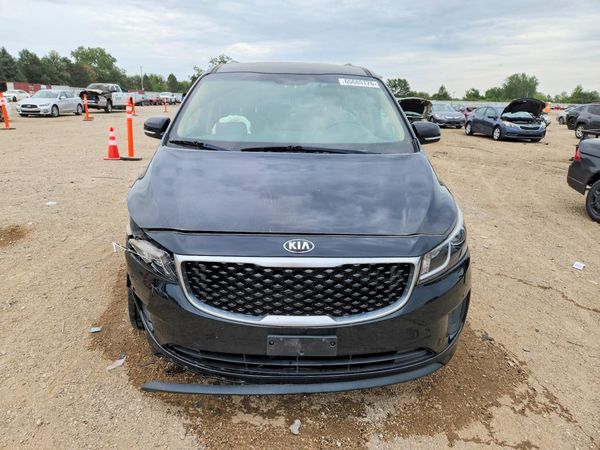 2017 KIA SEDONA LX