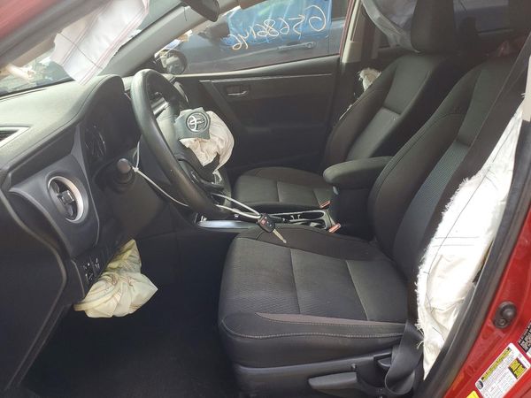 2017 TOYOTA COROLLA