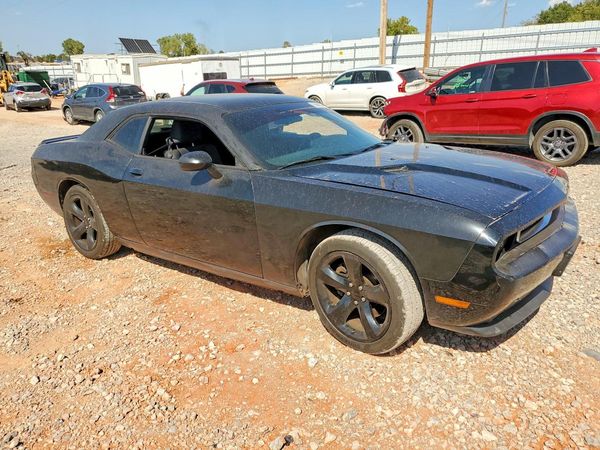2013 DODGE CHALLENGER Base