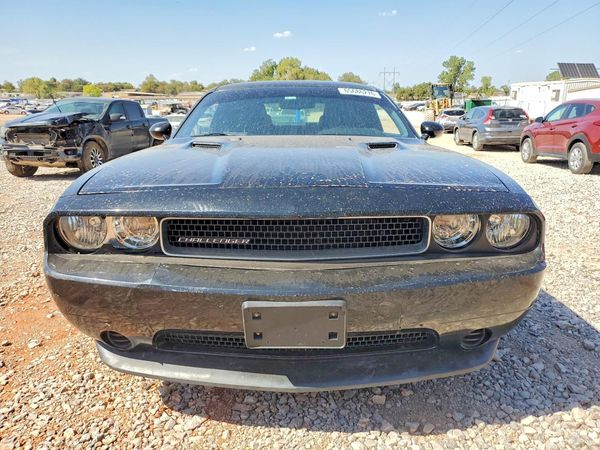 2013 DODGE CHALLENGER Base