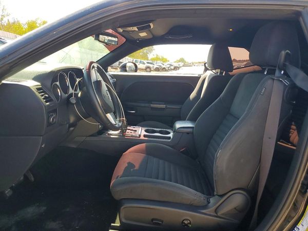 2013 DODGE CHALLENGER Base