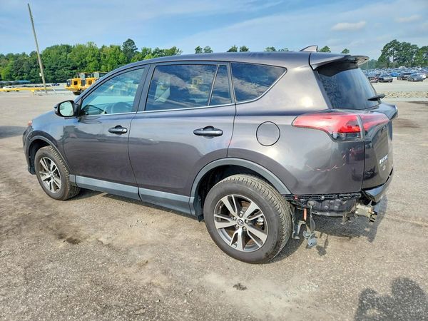 2018 TOYOTA RAV4 Adventure/XLE