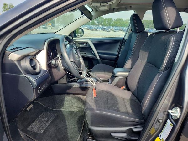 2018 TOYOTA RAV4 Adventure/XLE
