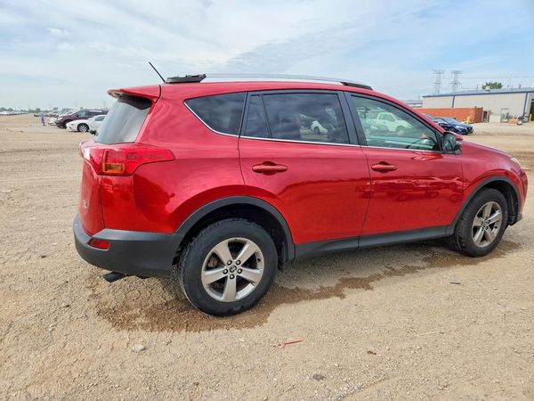 2015 TOYOTA RAV4