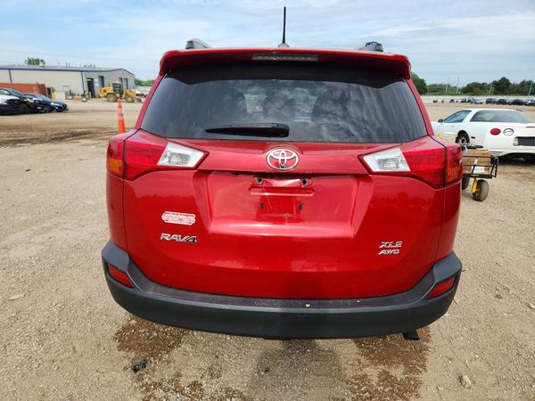 2015 TOYOTA RAV4