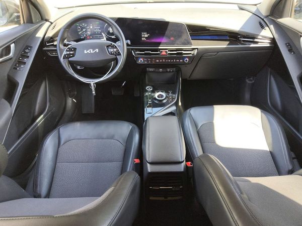 2024 KIA NIRO Wind
