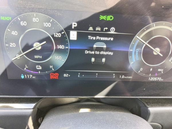 2024 KIA NIRO Wind