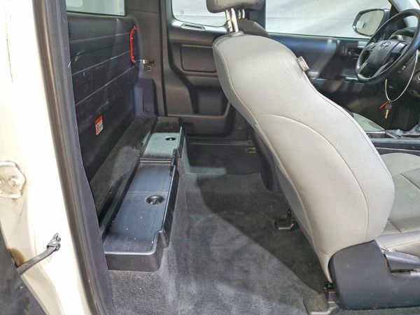 2016 TOYOTA TACOMA SR/SR5