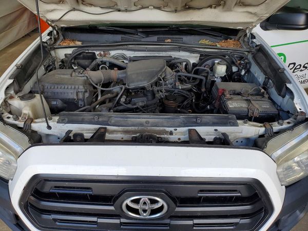 2016 TOYOTA TACOMA SR/SR5