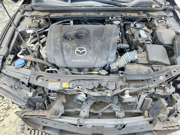 2022 MAZDA 3 Select Package