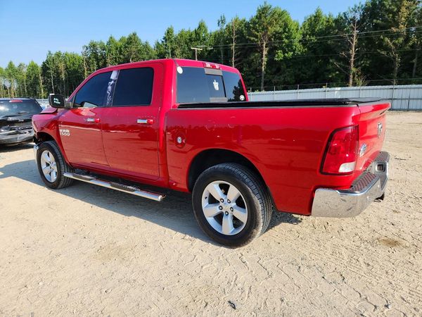 2018 RAM 1500 SLT