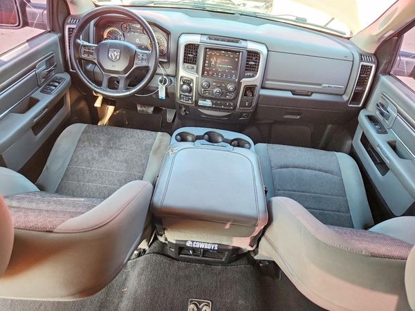 2018 RAM 1500 SLT