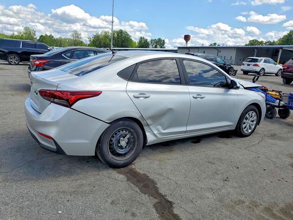 2019 HYUNDAI ACCENT SE and SEL