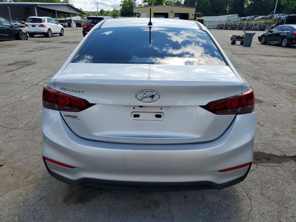 2019 HYUNDAI ACCENT SE and SEL