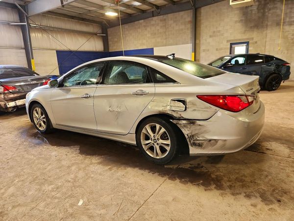 2013 HYUNDAI SONATA