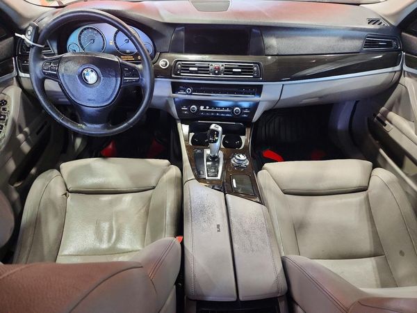 2012 BMW 550