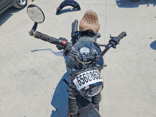 2016 INDIAN MOTORCYCLE CO. MOTORCYCLE